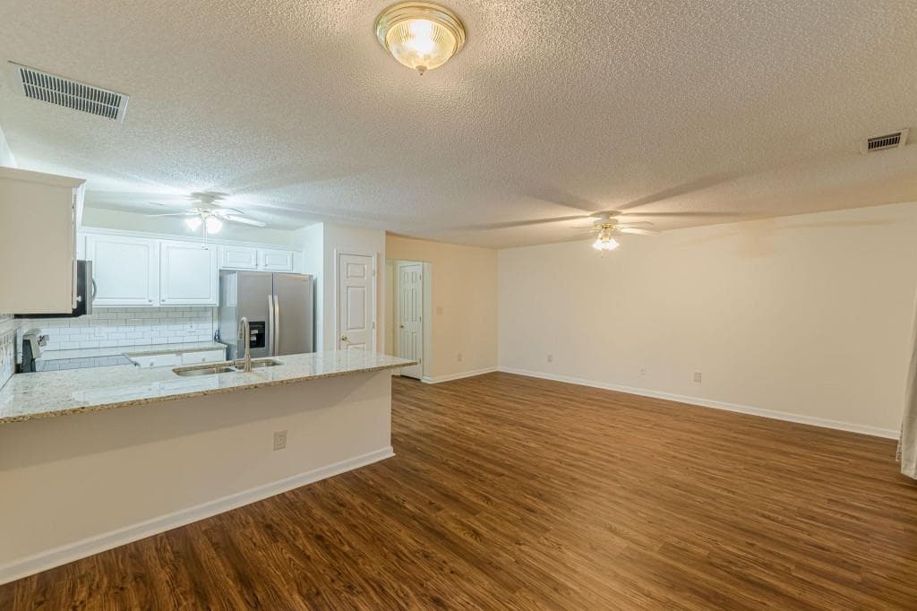 3 bedroom, 3 bathroom, 1,380 sq ft townhouse for sale at 137 Venture Path, Hiram, GA 30141 — photo 10