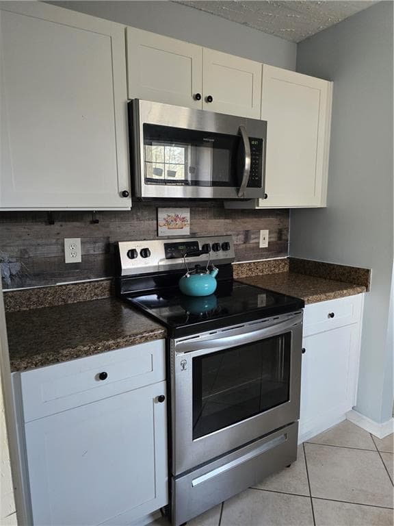 3 bedroom, 2 bathroom, 1,602 sq ft single family residence for sale at 4132 Summer Place, Snellville, GA 30039 — photo 7