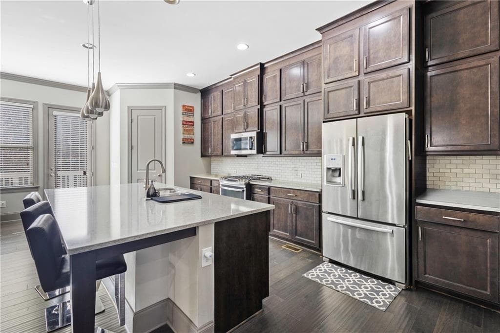 3 bedroom, 4 bathroom, 2,950 sq ft townhouse for sale at 1802 Stephanie Trail, Atlanta, GA 30329 — photo 4