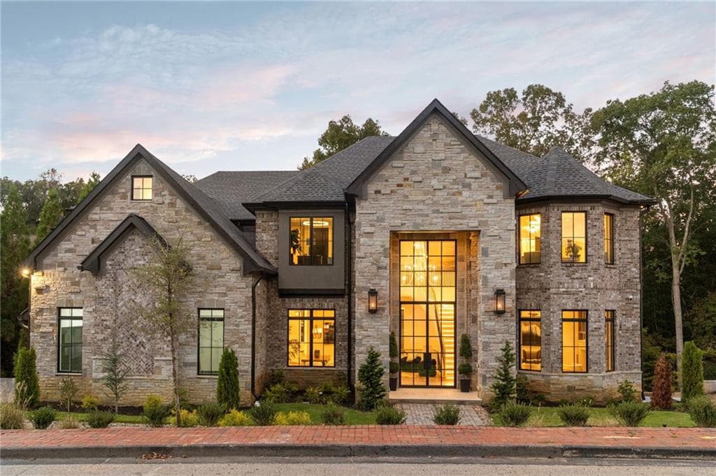7 bedroom, 10 bathroom, 11,597 sq ft single family residence sold at 3565 Rivers Call Boulevard, Atlanta, GA 30339