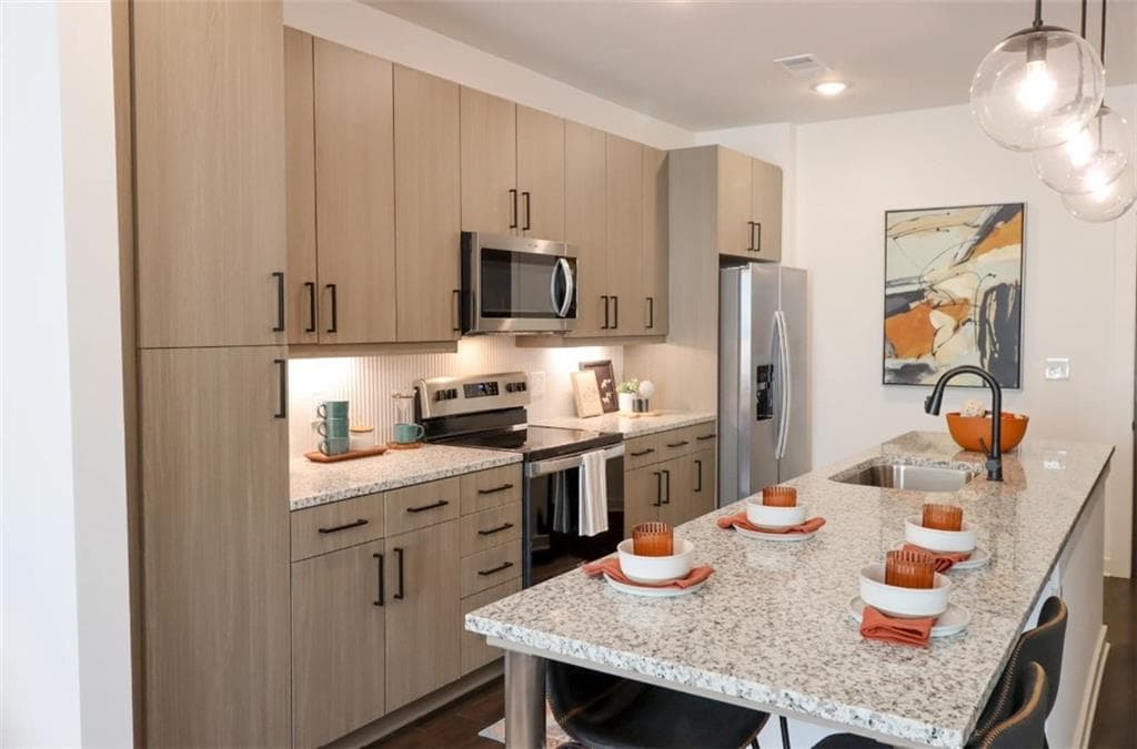 2 bedroom, 2 bathroom, 1,110 sq ft apartment for rent at 305 Collins Industrial Way 2220, Lawrenceville, GA 30043 for $2,203 a month — photo 2
