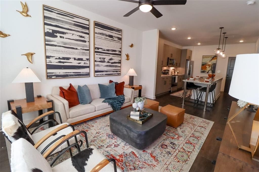 2 bedroom, 2 bathroom, 1,110 sq ft apartment for rent at 305 Collins Industrial Way 2220, Lawrenceville, GA 30043 for $2,203 a month — photo 3