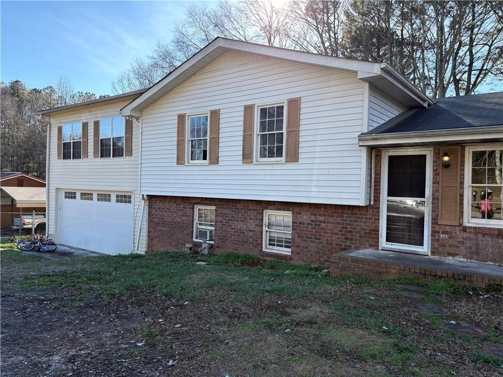 70 Henson Circle, Carrollton, GA 30117 — most recent listing photo
