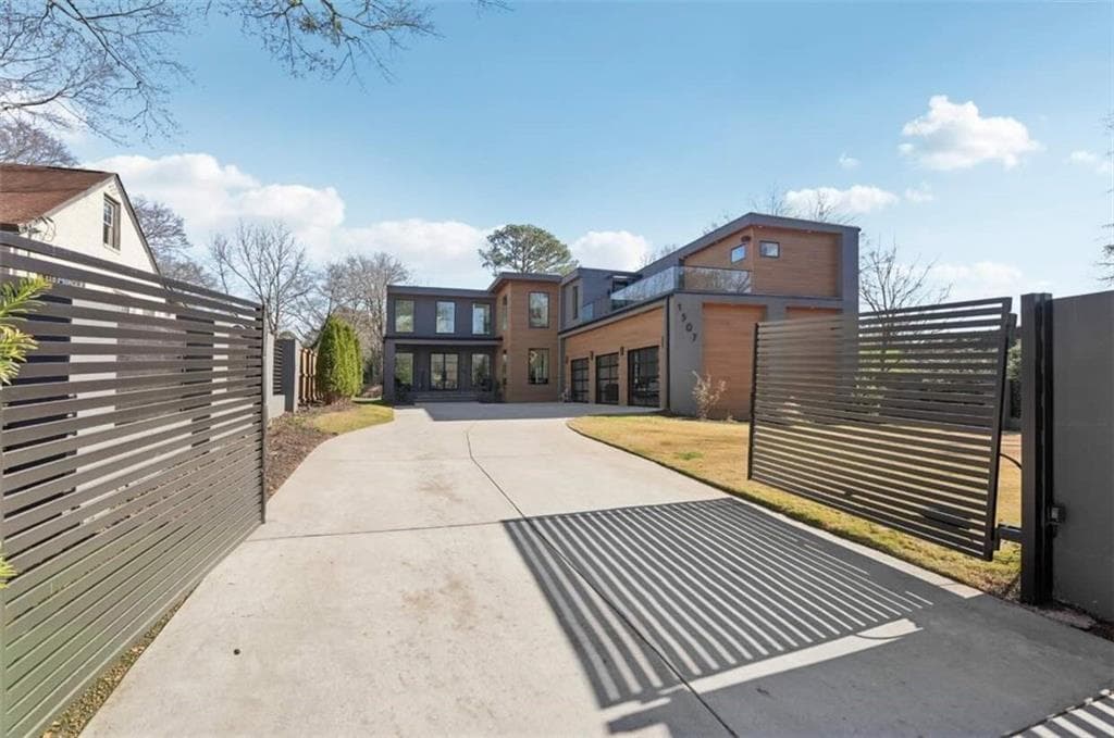 1507 Frazier Road, Decatur, GA 30033 — most recent listing photo