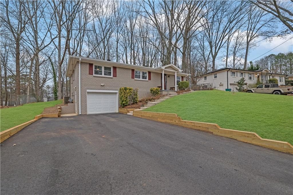 3091 Clifton Road, Smyrna, GA 30080 — most recent listing photo