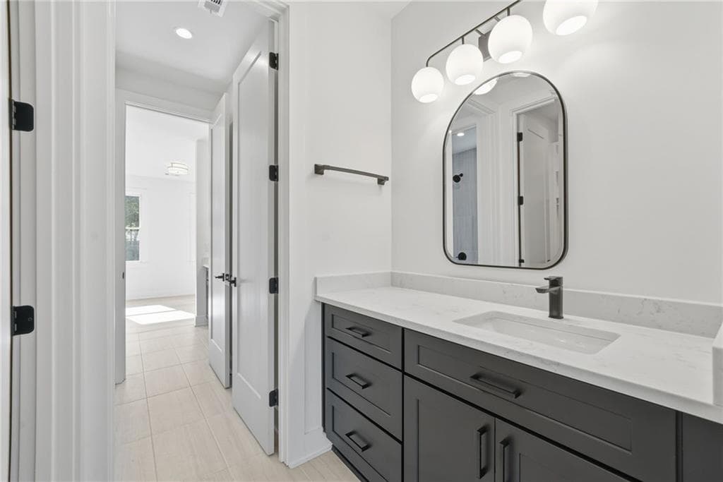 4 bedroom, 4 bathroom, 2,755 sq ft single family residence for sale at 707 Craig Drive, Lawrenceville, GA 30046 — photo 7