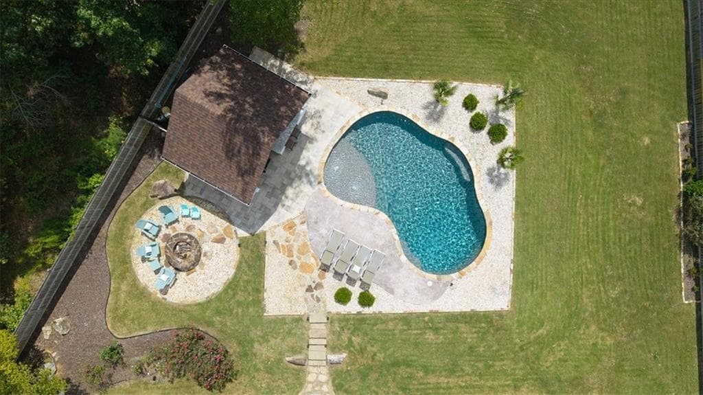 1365 Ridgefield Drive, Roswell, GA 30075 — most recent listing photo