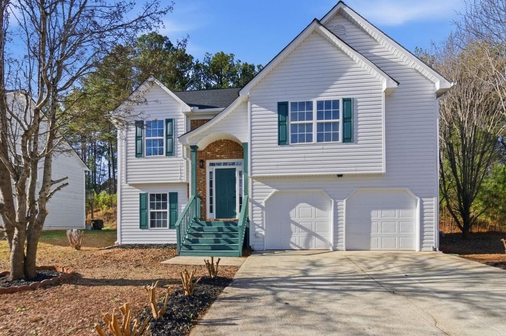1065 Augusta Woods Drive, Douglasville, GA 30134 — most recent listing photo