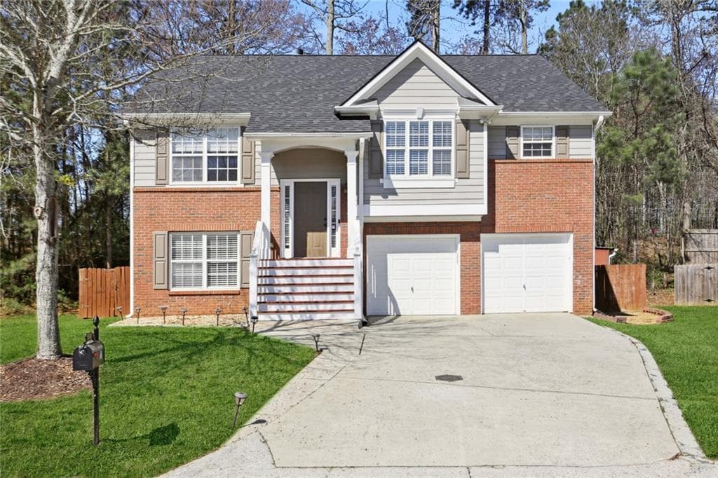 2400 Hampton Estates Drive, Marietta, GA 30008 — most recent listing photo