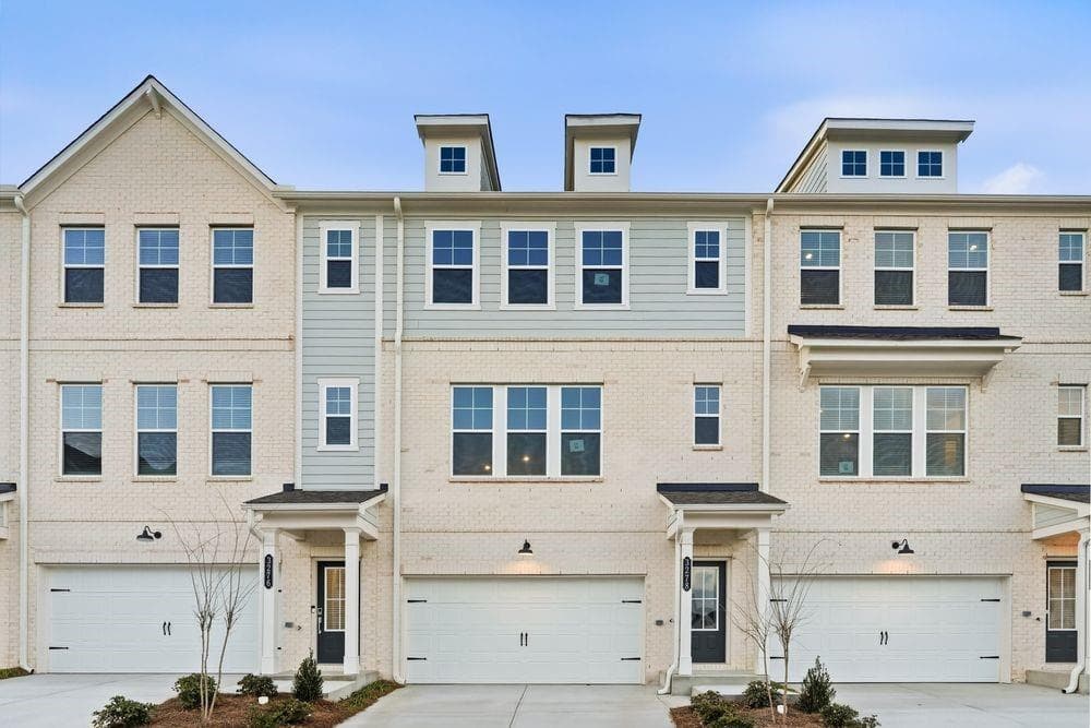 4 bedroom, 4 bathroom, 2,375 sq ft townhouse sold at 3278 Durston Court, Dacula, GA 30019