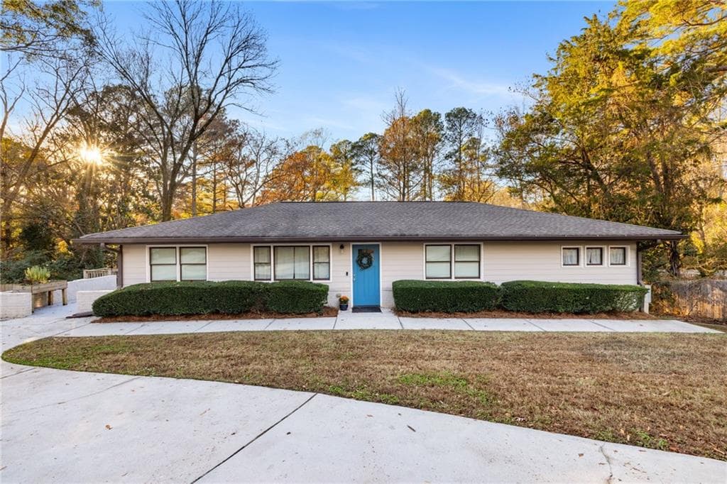 2986 Wilson Circle, Decatur, GA 30033 — most recent listing photo