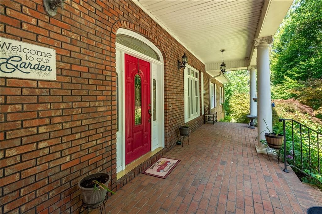 4 bedroom, 6 bathroom, 8,642 sq ft single family residence for sale at 755 Harris Road, Jasper, GA 30143 — photo 10