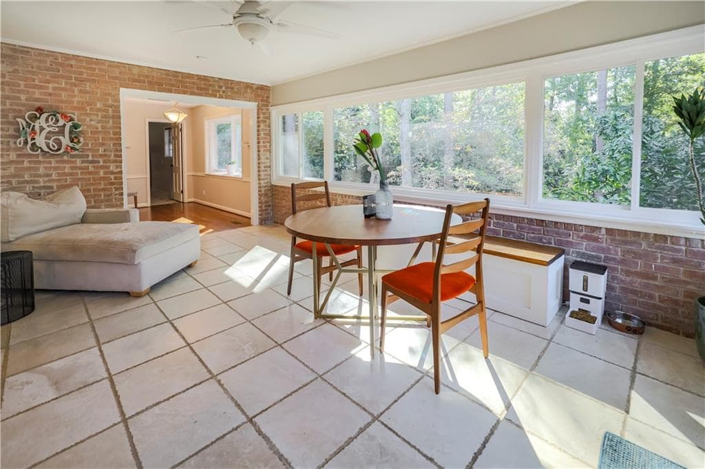 4 bedroom, 3 bathroom, 3,784 sq ft single family residence under contract at 5735 Riverwood Drive, Atlanta, GA 30328 — photo 5