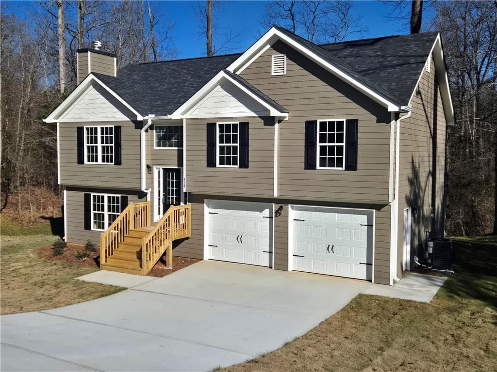 3110 Westchester Drive, Gainesville, GA 30507 — most recent listing photo