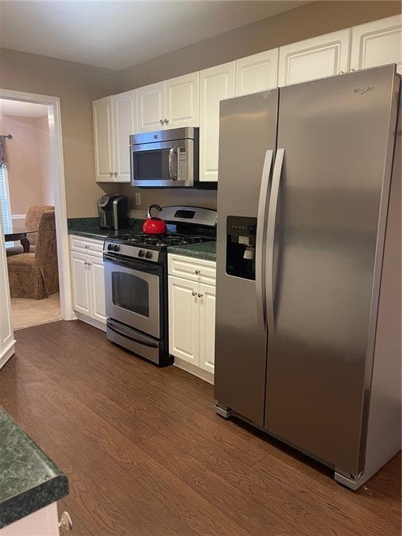 5 bedroom, 3 bathroom, 2,926 sq ft single family residence for sale at 103 Live Oak Court, Dallas, GA 30157 — photo 4