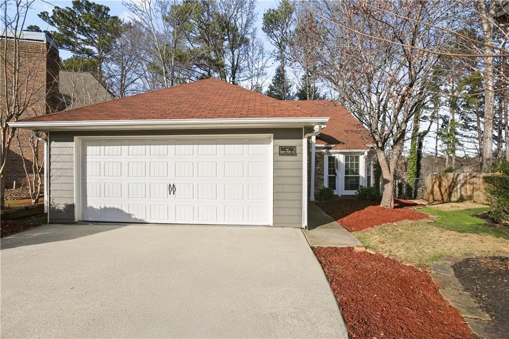 920 Bridge Pointe Court, Alpharetta, GA 30005 — most recent listing photo