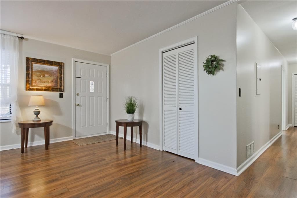 3 bedroom, 2 bathroom, 1,532 sq ft single family residence for sale at 304 Sunset Court, Jasper, GA 30143 — photo 4