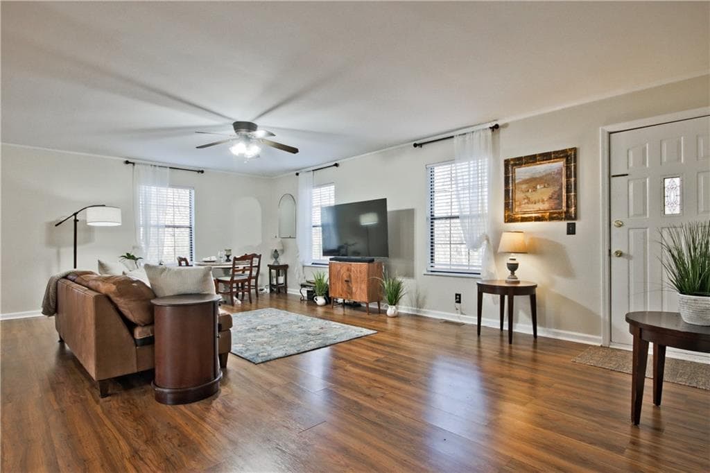 3 bedroom, 2 bathroom, 1,532 sq ft single family residence for sale at 304 Sunset Court, Jasper, GA 30143 — photo 6