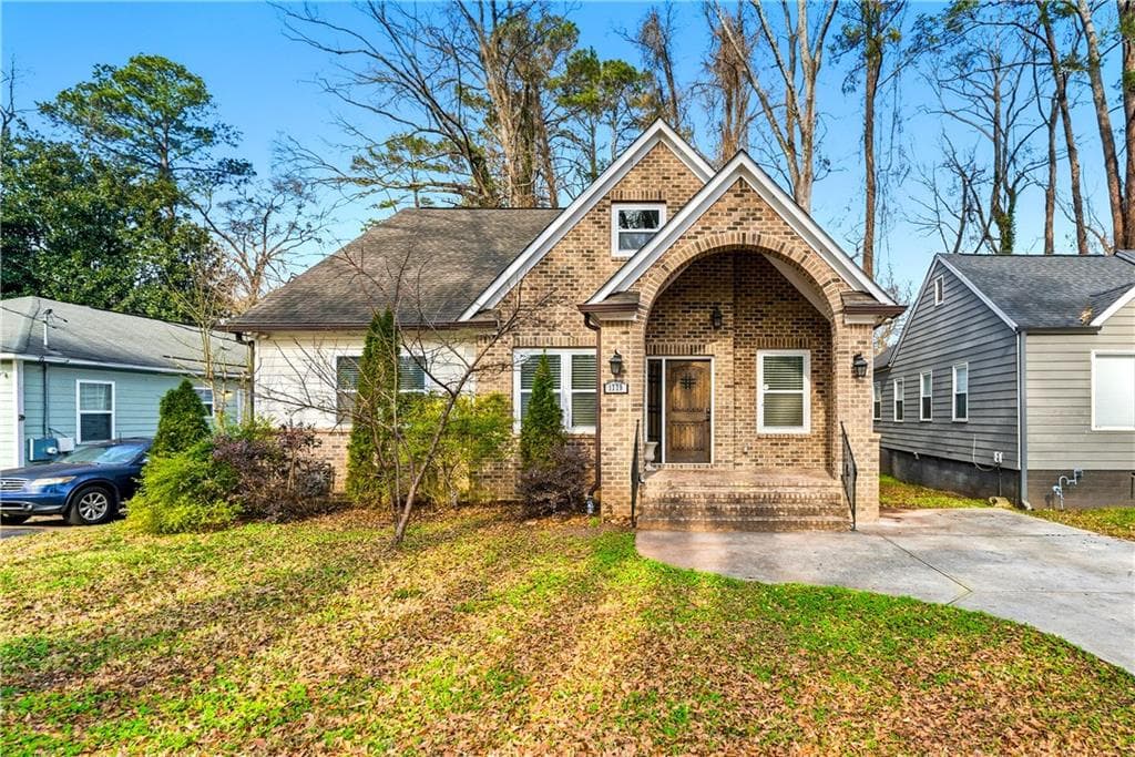 1779 N Olympian Way, Atlanta, GA 30310 — most recent listing photo