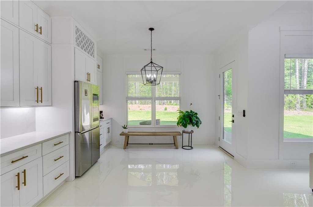 5 bedroom, 5 bathroom, 4,804 sq ft single family residence for sale at 961 Nours Circle, Lawrenceville, GA 30045 — photo 9
