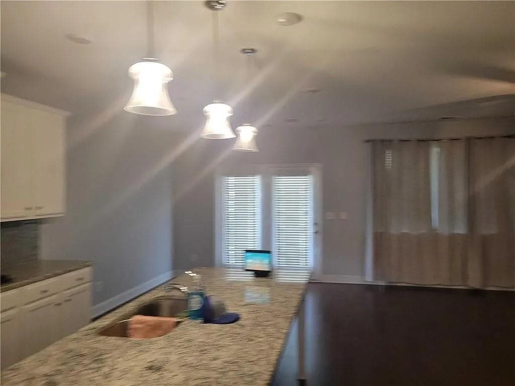 4 bedroom, 3 bathroom, 3,080 sq ft single family residence for rent at 1817 Hanwoo Lane, Powder Springs, GA 30127 for $3,150 a month — photo 5