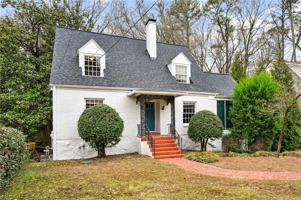 3 bedroom, 2 bathroom, 2,128 sq ft single family residence for rent at 2878 N Hills Drive, Atlanta, GA 30305 for $4,250 a month — photo 1 of 31