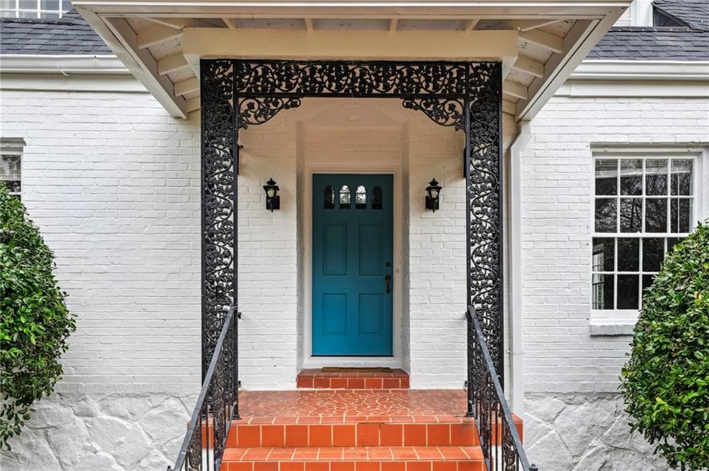 3 bedroom, 2 bathroom, 2,128 sq ft single family residence for rent at 2878 N Hills Drive, Atlanta, GA 30305 for $4,250 a month — photo 4