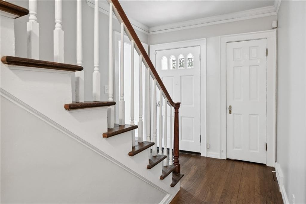 3 bedroom, 2 bathroom, 2,128 sq ft single family residence for rent at 2878 N Hills Drive, Atlanta, GA 30305 for $4,250 a month — photo 6