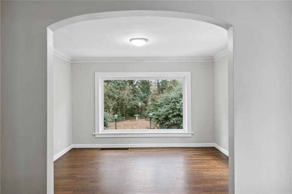 3 bedroom, 2 bathroom, 2,128 sq ft single family residence for rent at 2878 N Hills Drive, Atlanta, GA 30305 for $4,250 a month — photo 10