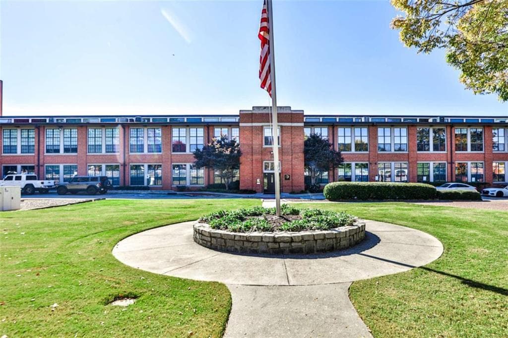 1 bedroom, 2 bathroom, 1,072 sq ft condominium for sale at 1261 CAROLINE Street 211, Atlanta, GA 30307