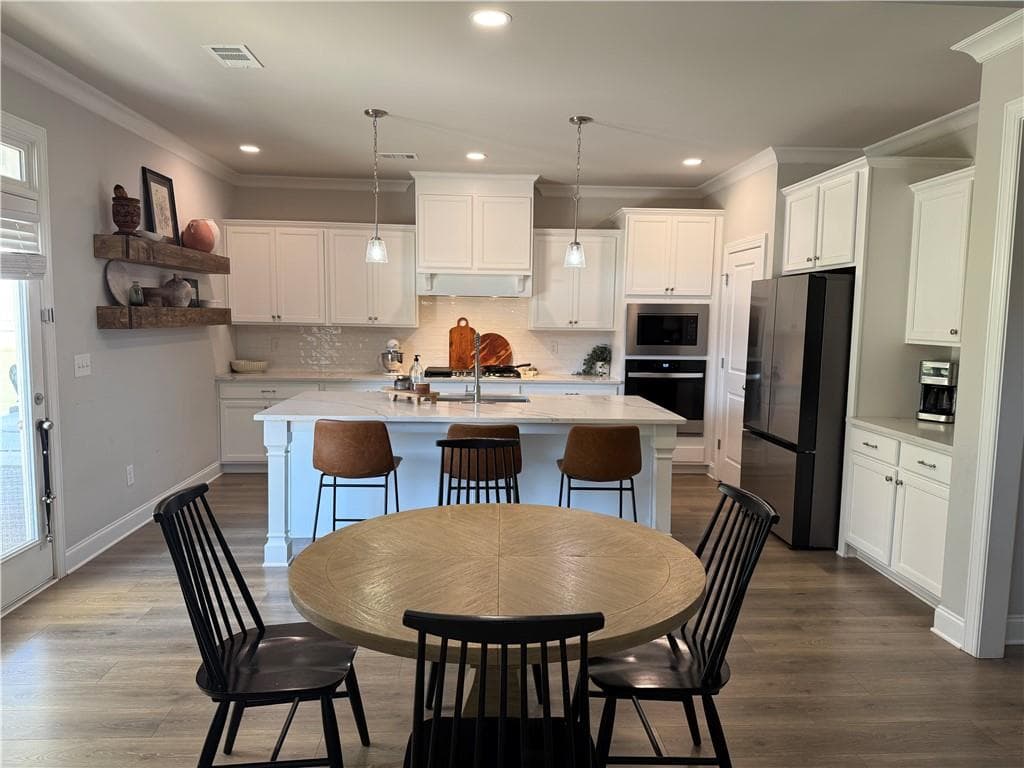 4 bedroom, 4 bathroom, 2,806 sq ft single family residence for sale at 868 Smith Mill, Winder, GA 30680 — photo 5