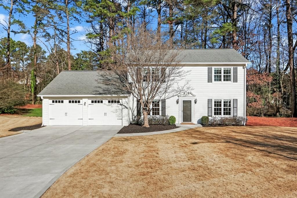 3 bedroom, 3 bathroom, 1,753 sq ft single family residence sold at 3941 Smokeridge Court, Marietta, GA 30062