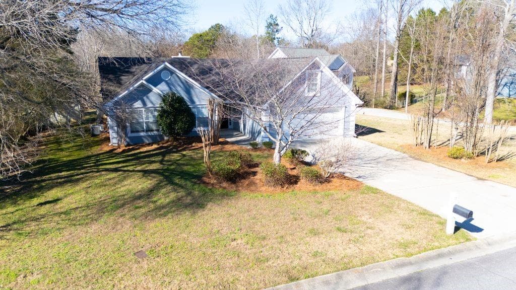 3250 Ivy Lake Drive, Buford, GA 30519 — most recent listing photo