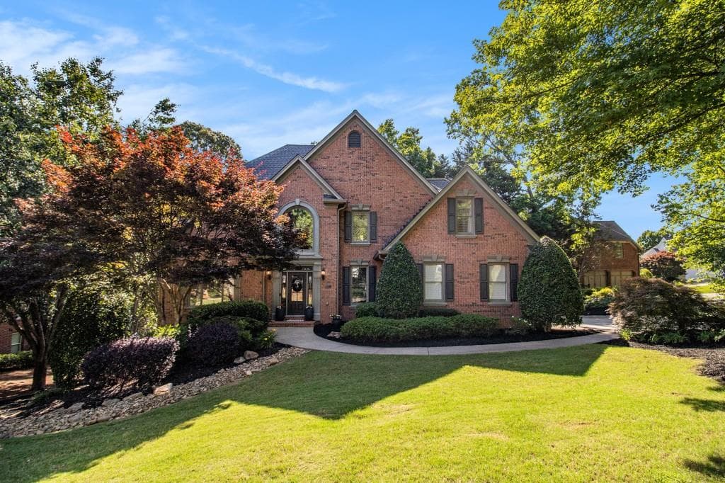 4655 Gilhams Road, Roswell, GA 30075 — most recent listing photo