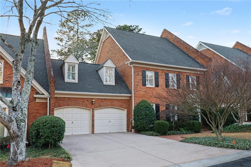 5300 Fairfield W, Dunwoody, GA 30338 — most recent listing photo