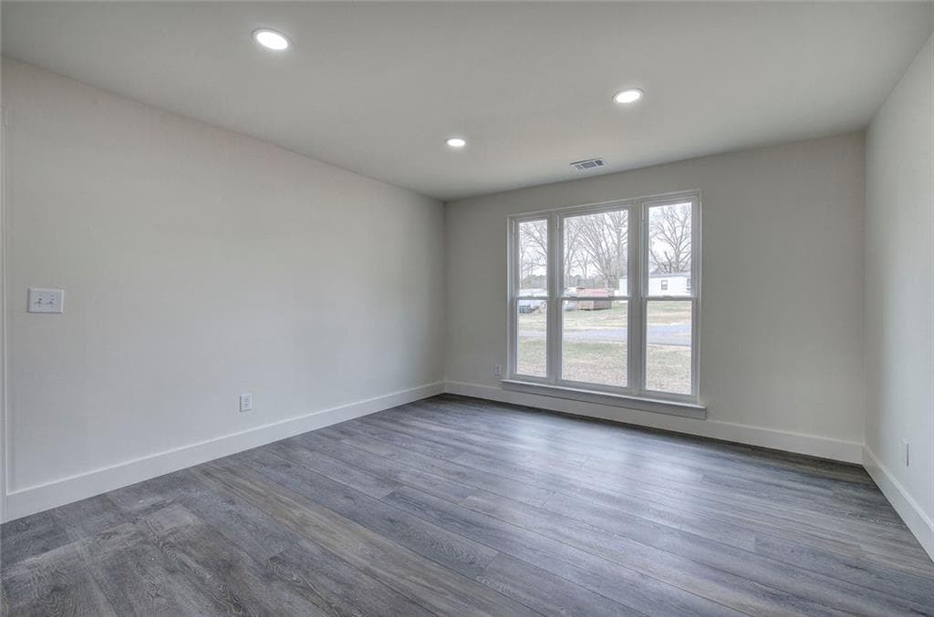 2 bedroom, 3 bathroom, 1,088 sq ft single family residence for sale at 30 Grove Circle, Cartersville, GA 30120 — photo 8