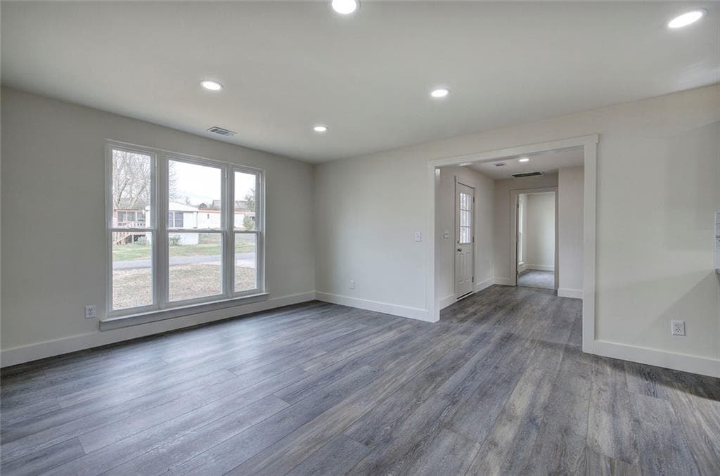 2 bedroom, 3 bathroom, 1,088 sq ft single family residence for sale at 30 Grove Circle, Cartersville, GA 30120 — photo 9