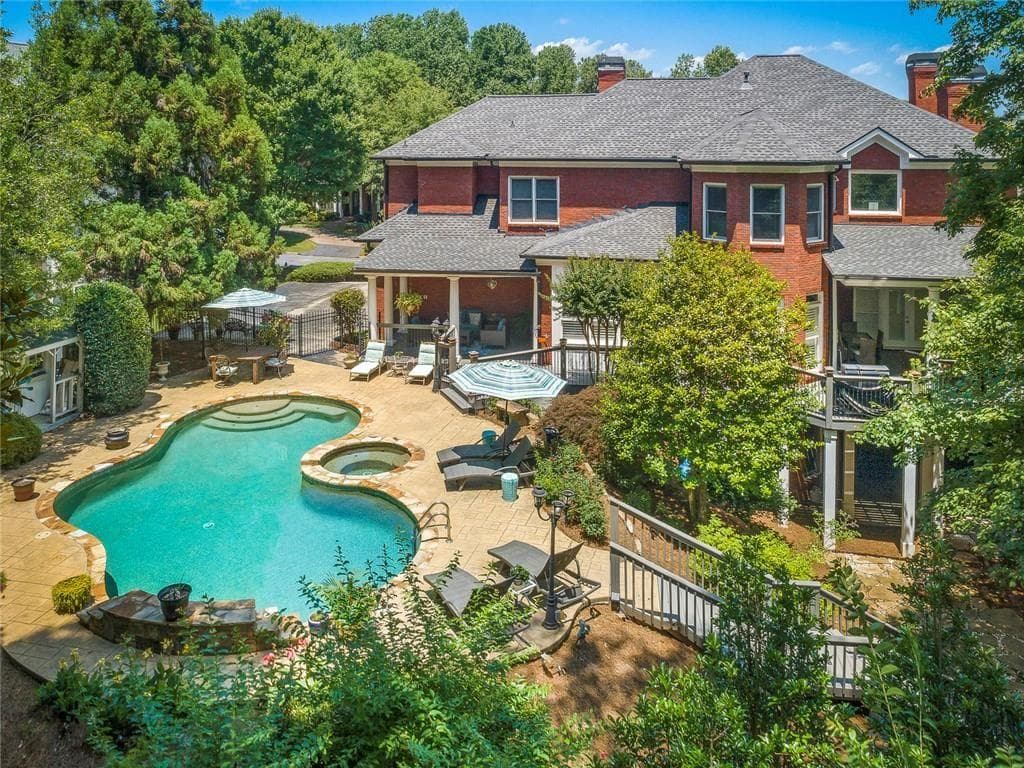 8 bedroom, 7 bathroom, 6,722 sq ft single family residence sold at 225 Farmbrooke Court, Atlanta, GA 30350