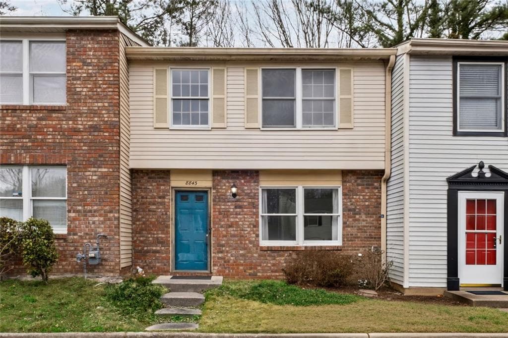 2 bedroom, 3 bathroom, 1,220 sq ft townhouse sold at 8843 Applegate Lane, Atlanta, GA 30350