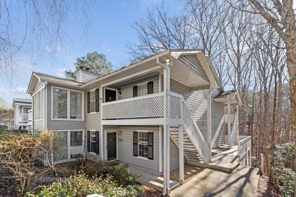 1207 Vicksburg Place, Sandy Springs, GA 30350 — most recent listing photo