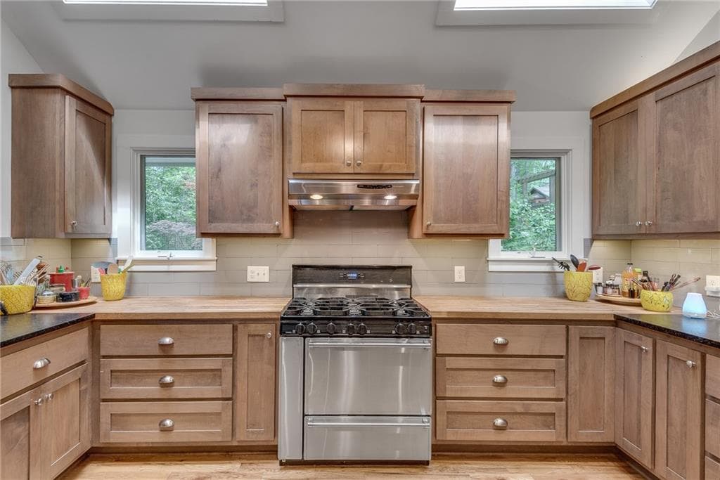 4 bedroom, 4 bathroom, 3,434 sq ft single family residence for sale at 4621 Lakeshore Drive, Pine Lake, GA 30072 — photo 10