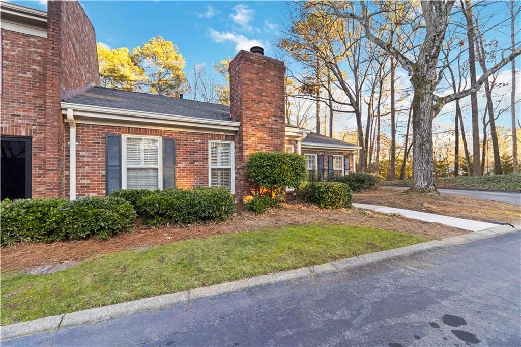 262 The South Chace, Atlanta, GA 30328 — most recent listing photo
