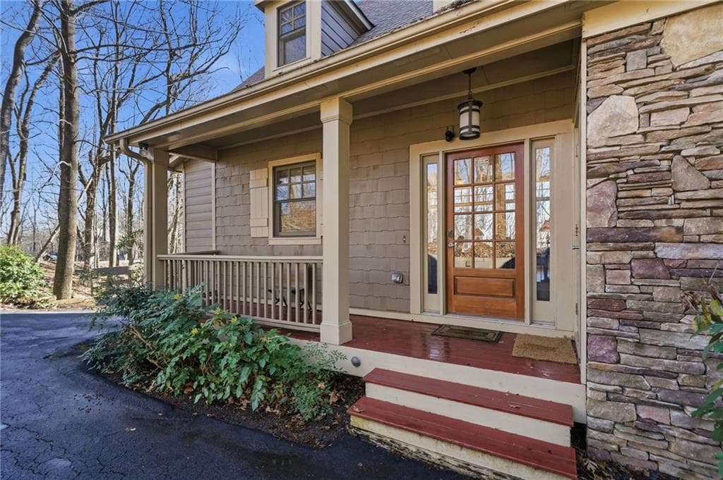 3 bedroom, 3 bathroom, 2,130 sq ft single family residence for sale at 425 Sanderlin Mountain Drive, Jasper, GA 30143