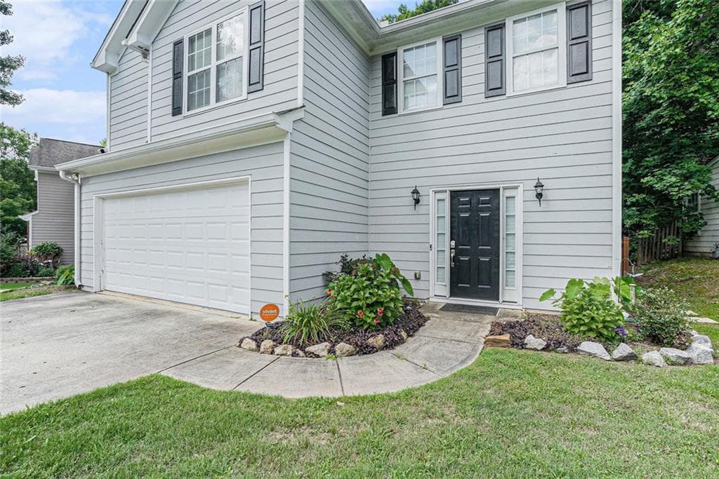 3 bedroom, 3 bathroom, 1,908 sq ft single family residence under contract at 2512 Halcyon Way, Lawrenceville, GA 30044 — photo 3