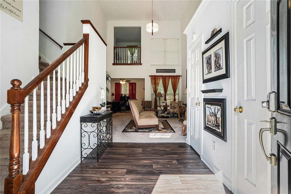 3 bedroom, 3 bathroom, 1,908 sq ft single family residence under contract at 2512 Halcyon Way, Lawrenceville, GA 30044 — photo 4