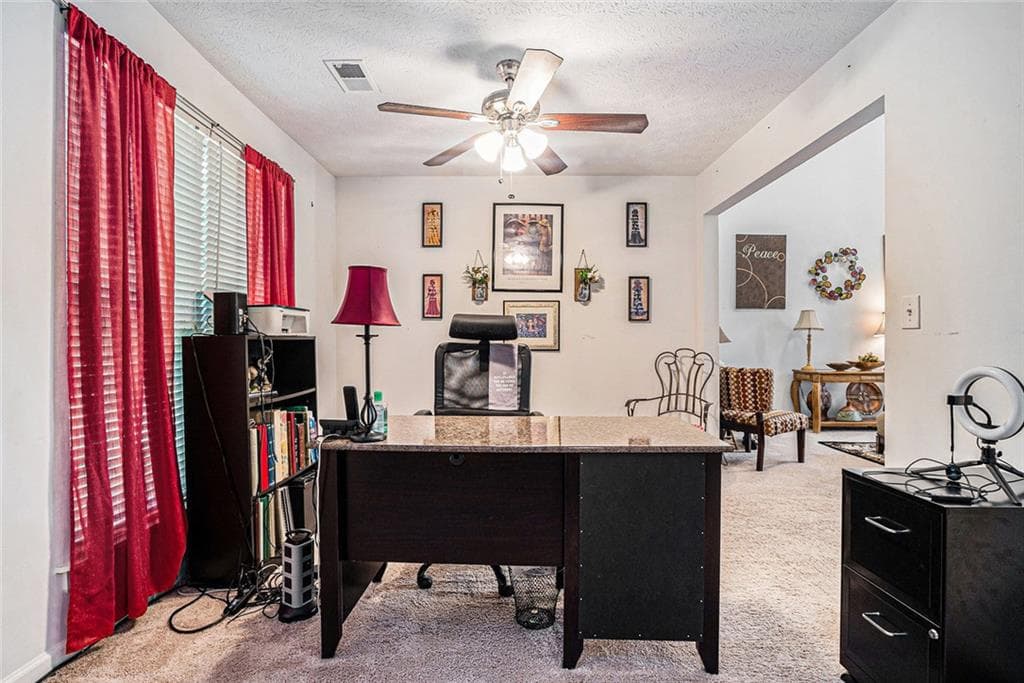 3 bedroom, 3 bathroom, 1,908 sq ft single family residence under contract at 2512 Halcyon Way, Lawrenceville, GA 30044 — photo 9