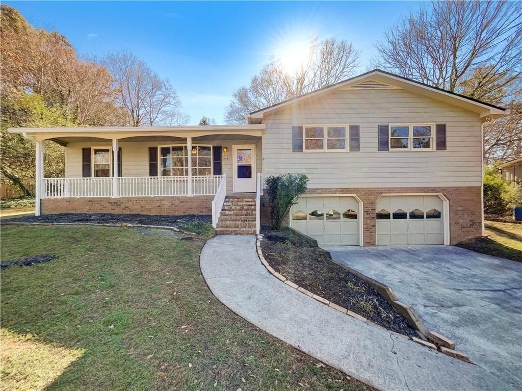 512 Hidden Hills Court, Marietta, GA 30066 — most recent listing photo