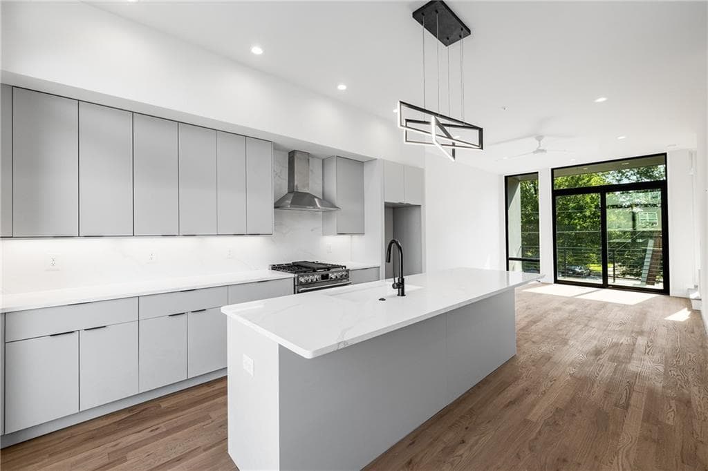 3 bedroom, 4 bathroom, 1,718 sq ft townhouse for sale at 105 Georgia Avenue 8, Atlanta, GA 30312 — photo 4