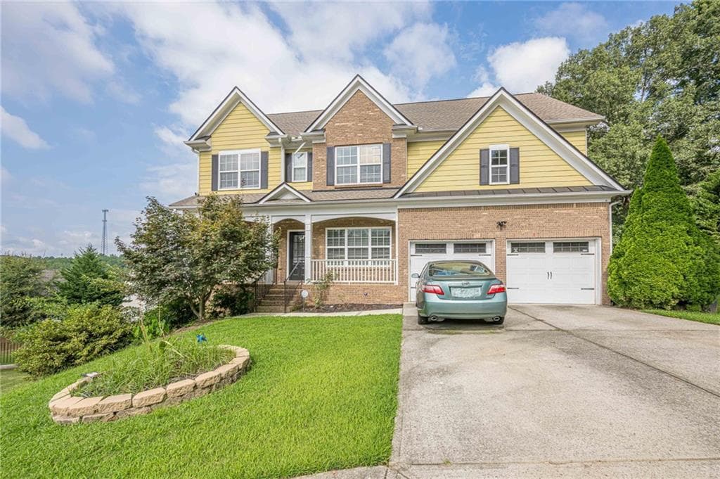 890 Sapphire Lane, Sugar Hill, GA 30518 — most recent listing photo