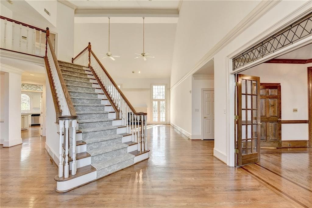5 bedroom, 6 bathroom, 6,200 sq ft single family residence under contract at 3021 Shinnecock Hills Drive, Johns Creek, GA 30097 — photo 4